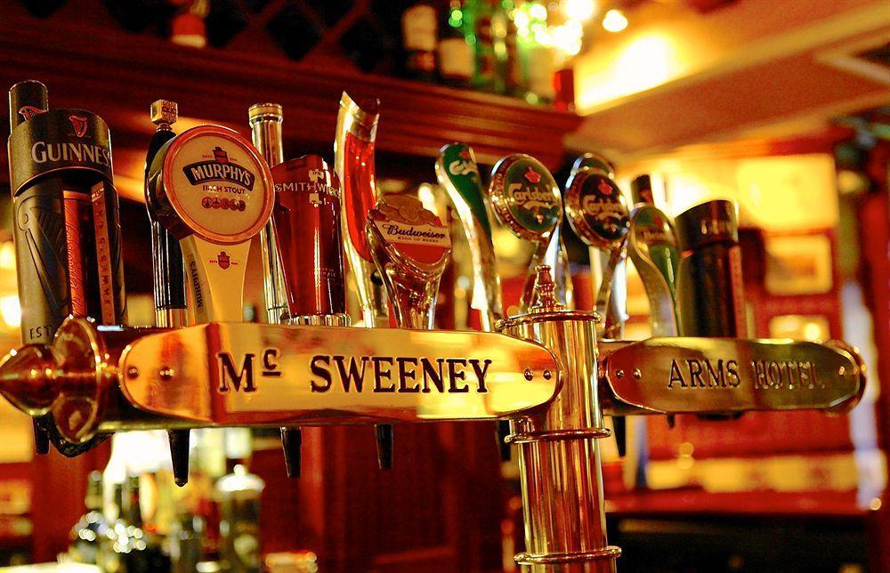 Mcsweeney Arms Hotel Killarney Exterior foto